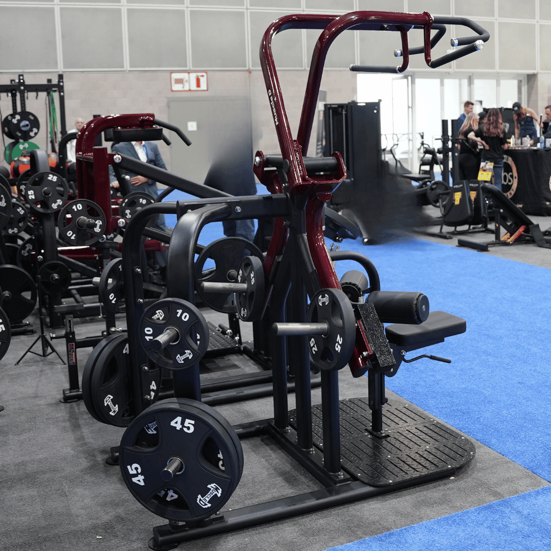 Pro Strength Rotary Lat Pull-Down – Plate Loaded | Muscle D Fitness