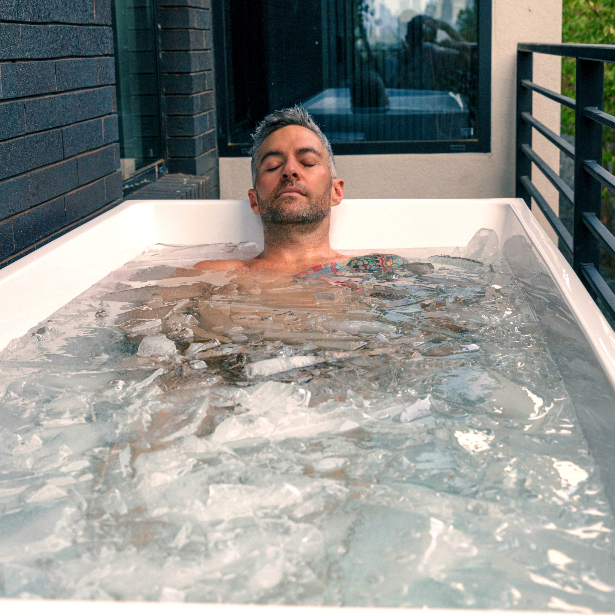 Revive Acrylic Cold Plunge