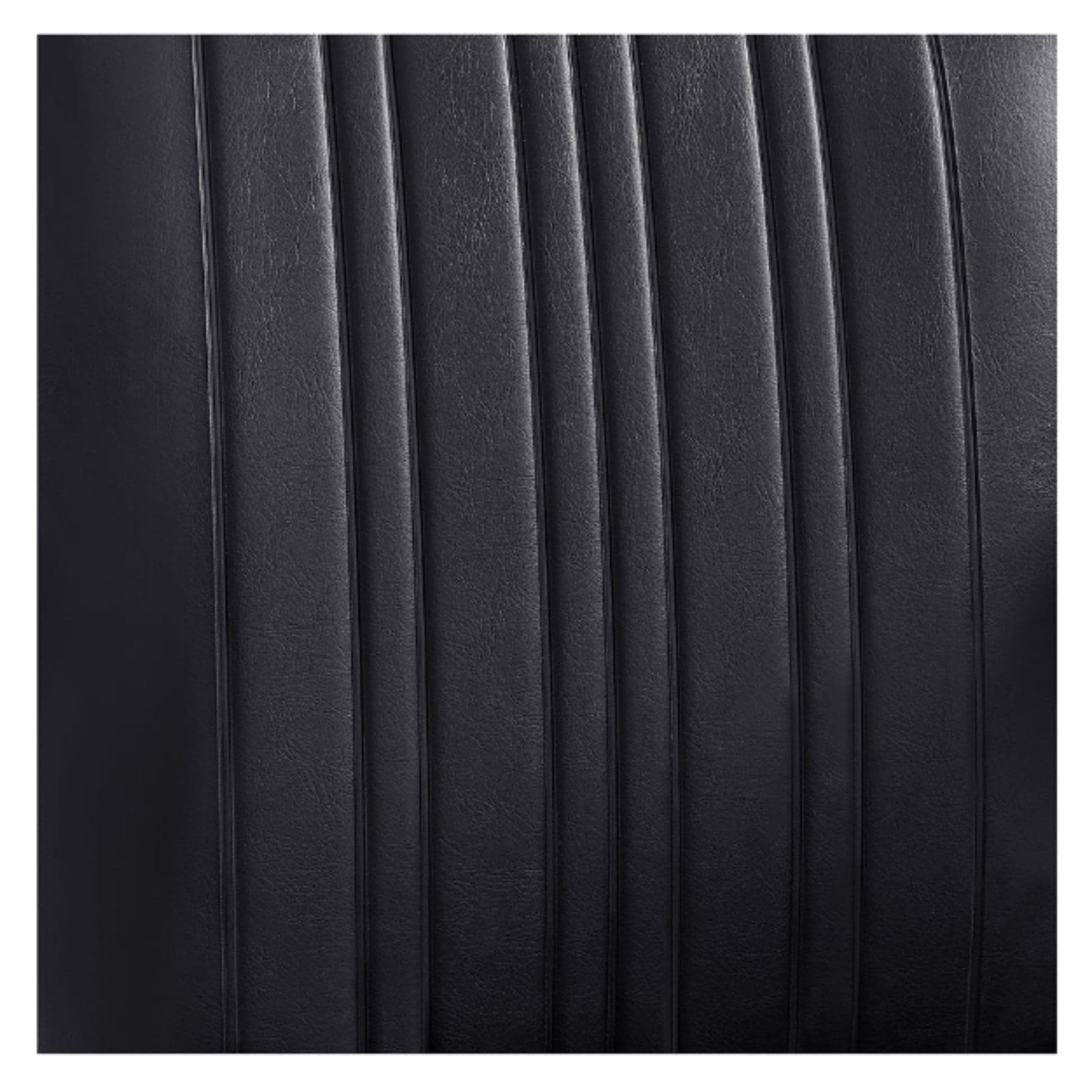 Belgrano Vintage Classic Barber Chair Close Up View Of Black Upholstered Backrest