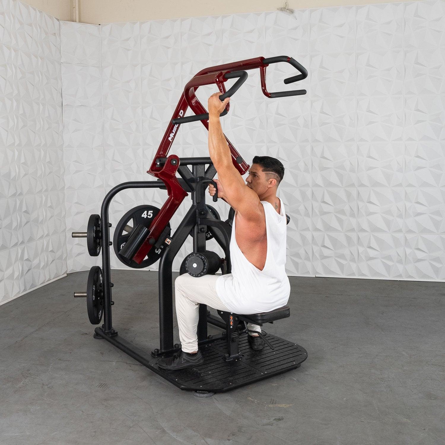 Pro Strength Rotary Lat Pull-Down – Plate Loaded | Muscle D Fitness