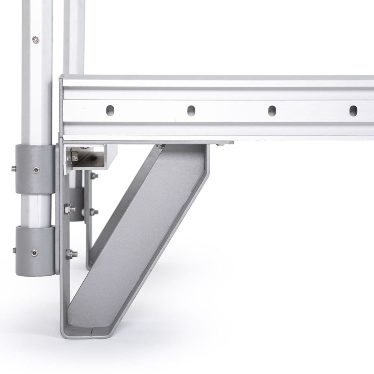 Elina Aluminium Reformer Mentor with Tower Close-Up Showing Heavy-Duty Tower Mounting Bracket