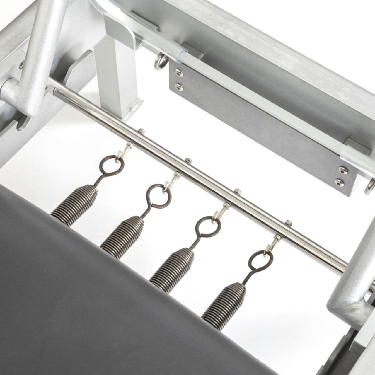 Elina Classic Aluminium Reformer 86 Inches Close-Up View Of Springs And Gray Upholstered Bed