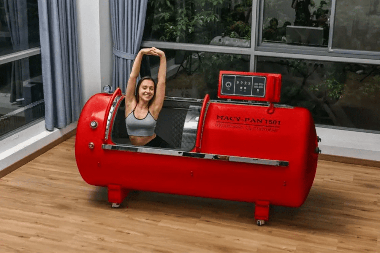 Macy-Pan 1501 1.5 to 1.8 ATA Hard Shell Hyperbaric Chamber