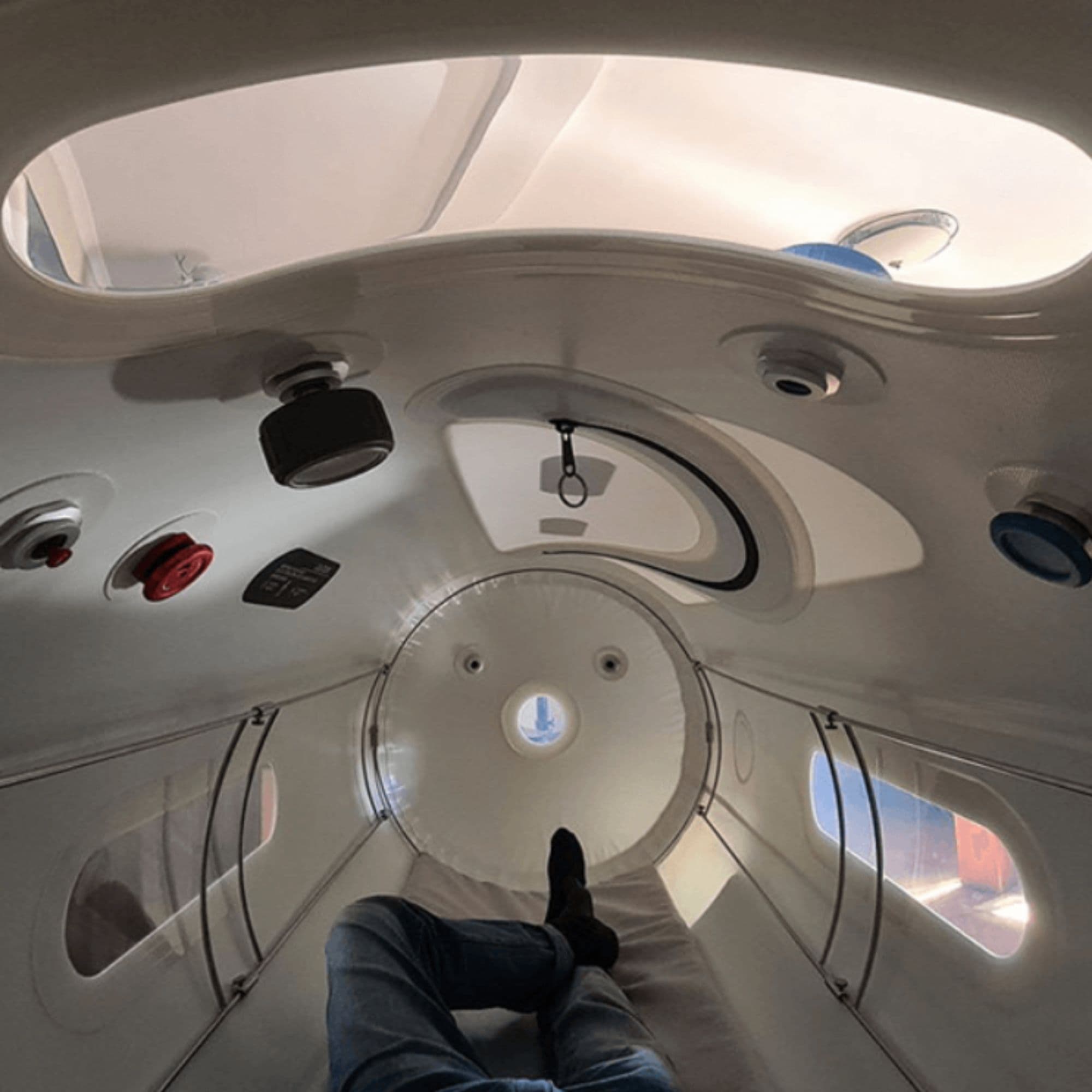 OxyRevo Elite36 Hyperbaric Chamber Interior View With Features And Controls