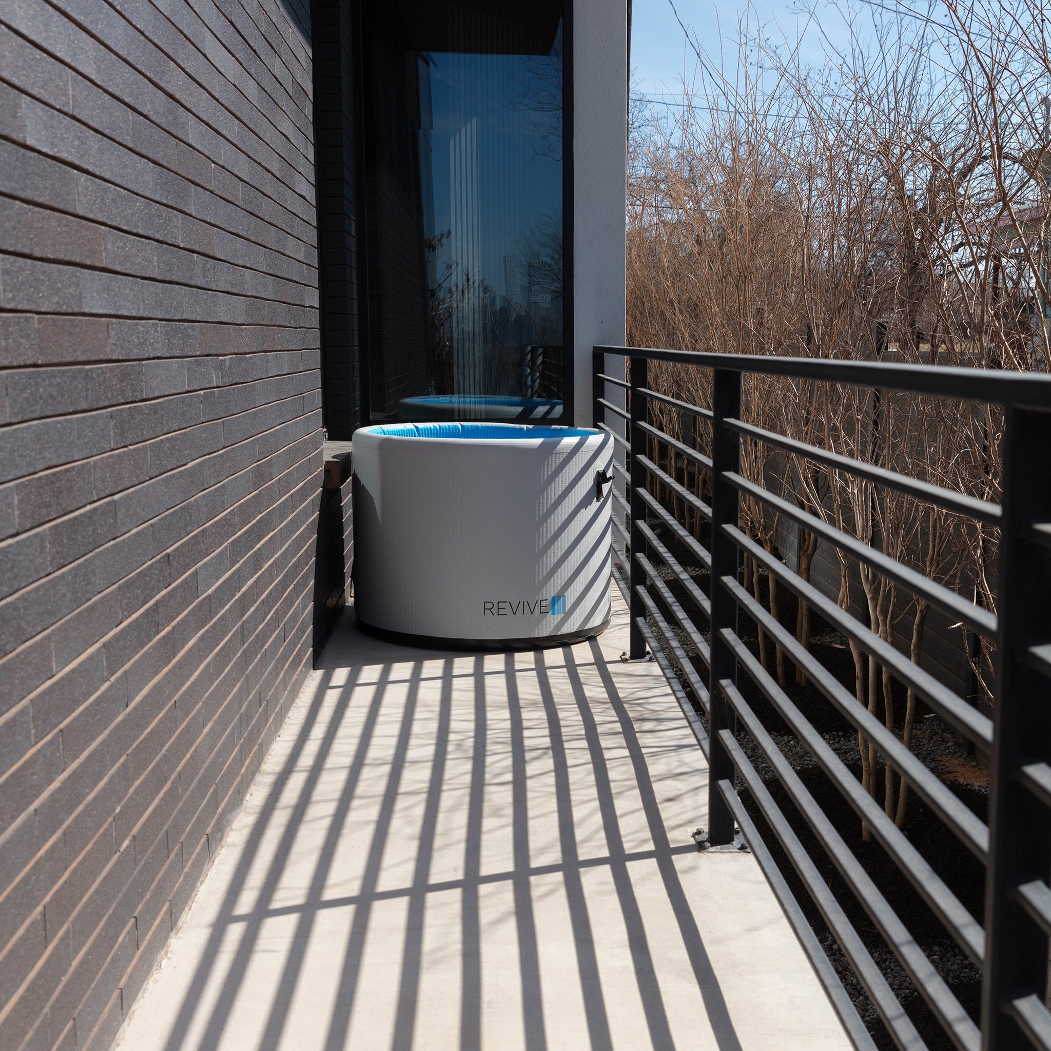 Revive Inflatable Pod Plunge – .3HP, .8HP & 1HP Chiller Options