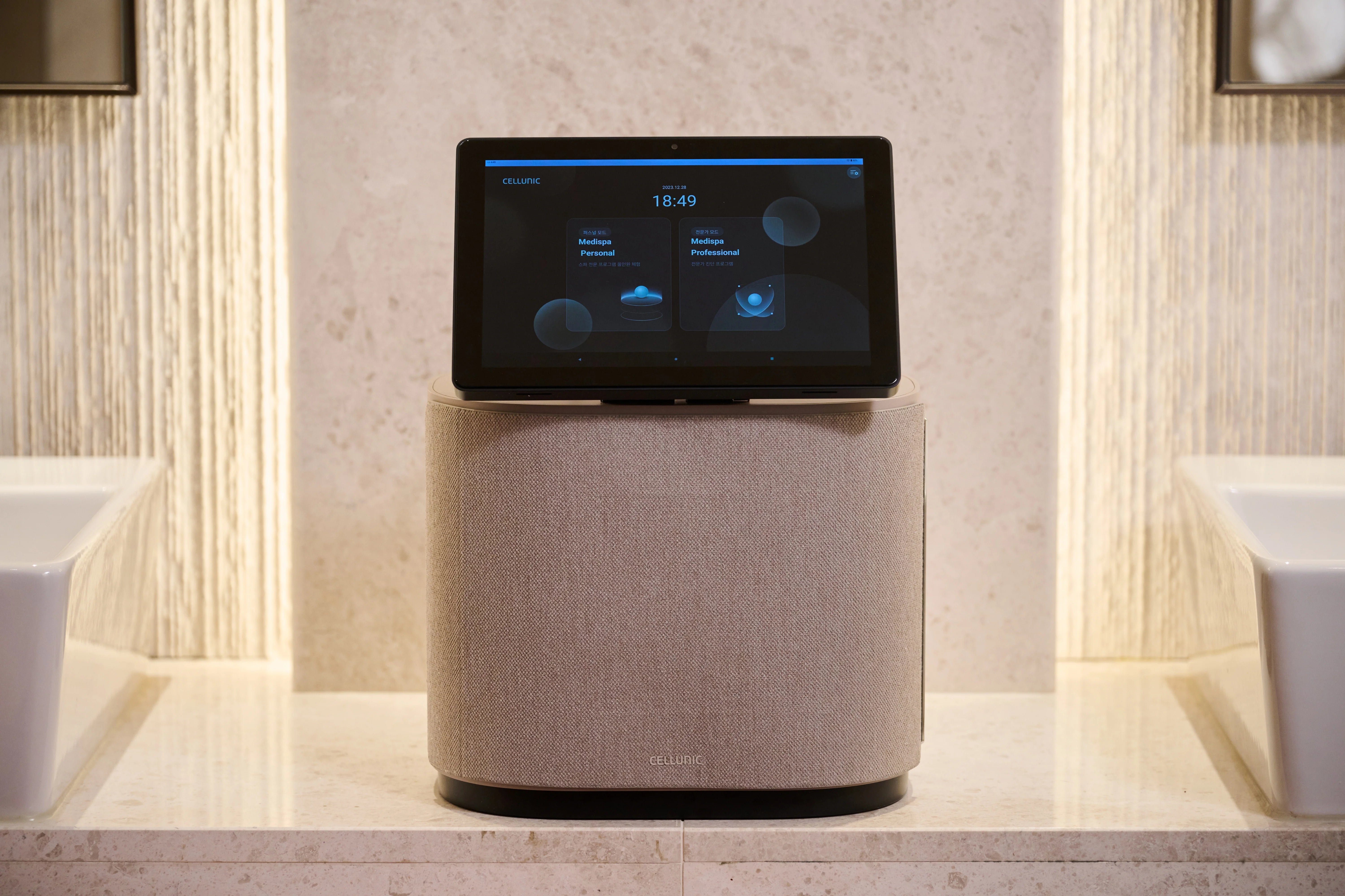 CERAGEM MediSpa Pro At-Home Facial Spa Device